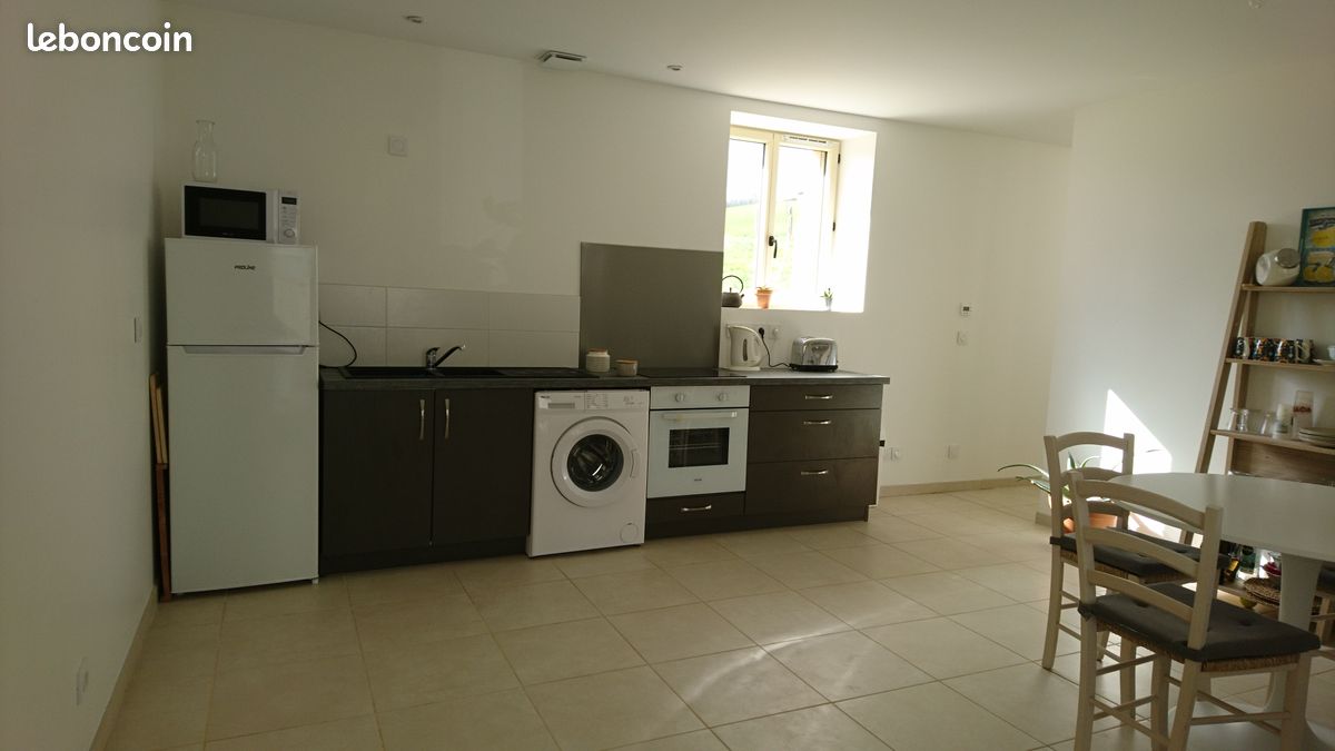 Appartement 3 pièces 65 m² · à Savigny · 65 m² · 720 €