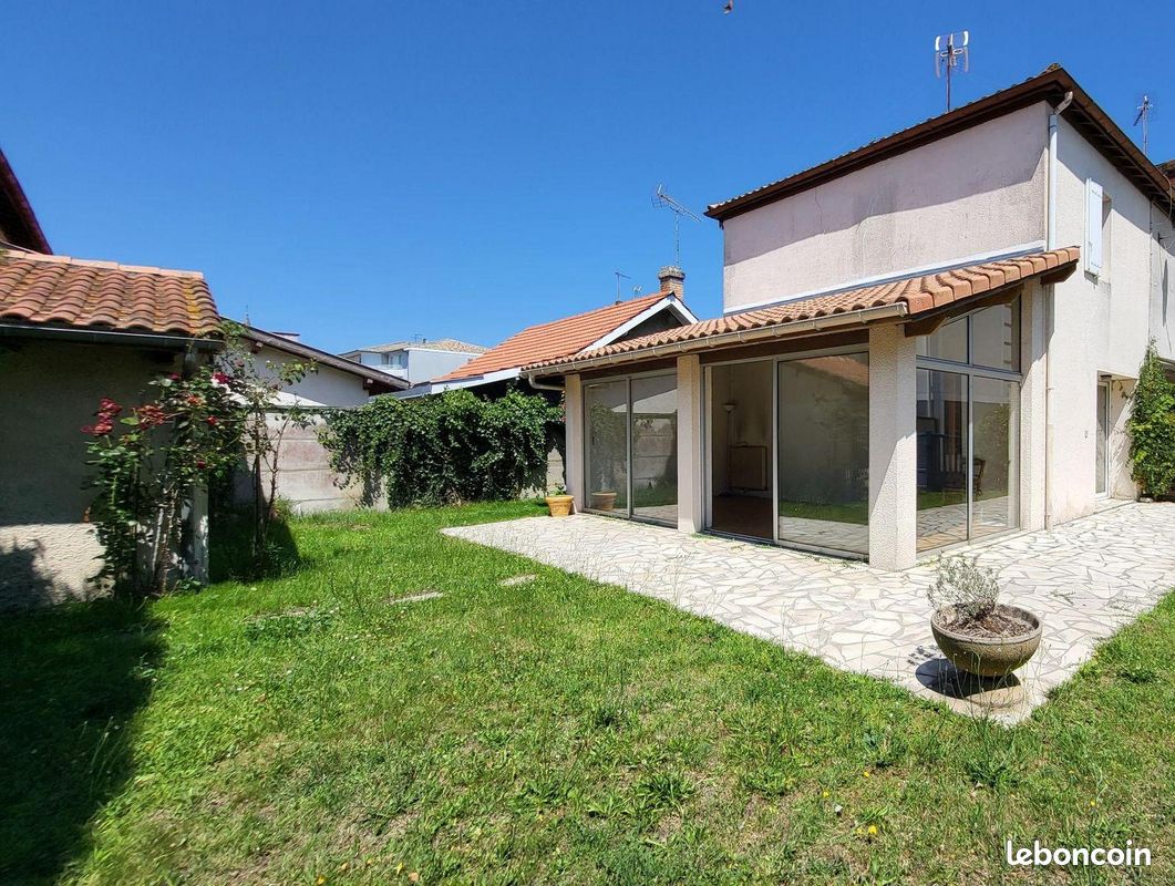 Maison 4 pièces 57 m² · à Gujan-Mestras · 57 m² · 235 000 €