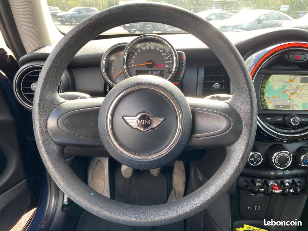 Mini II (F56) Cooper D (image 14)