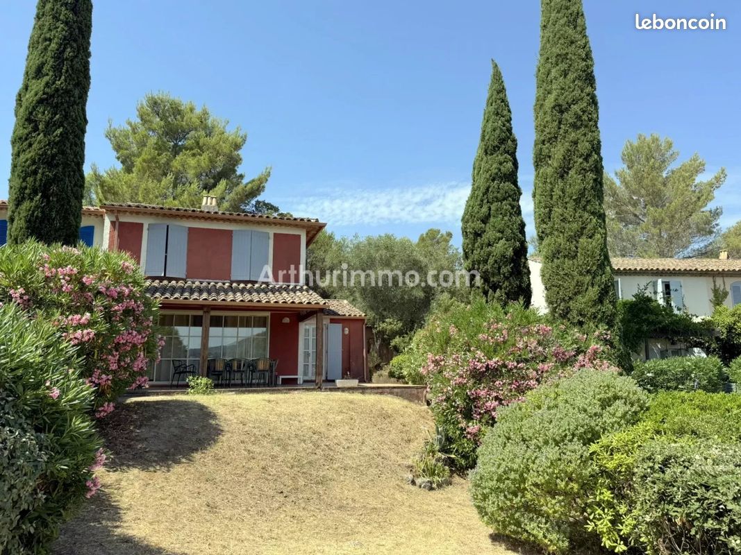 Maison 6 pièces 110 m² · à Grimaud · 110 m² · 630 000 €