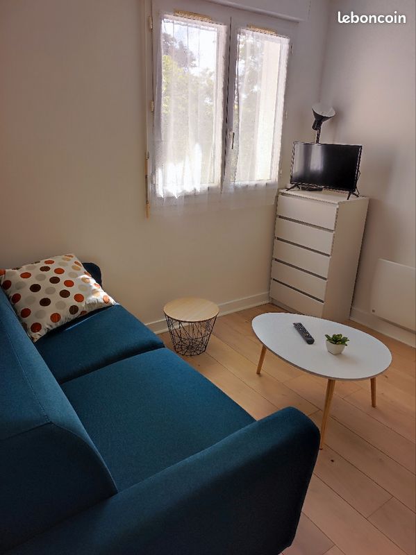Studio meublé - Poitiers 86000 (image principale 0)