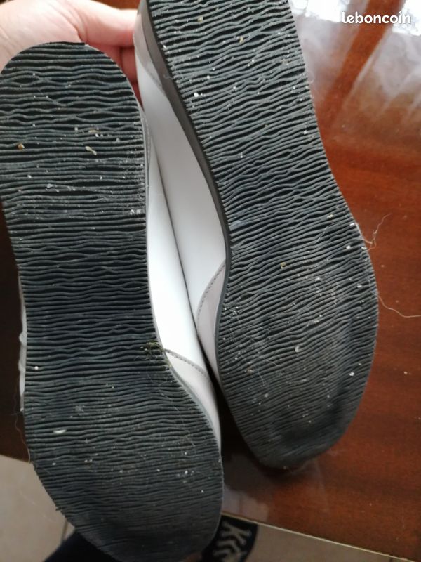 Chaussures en cuir pour femme taille 42 (image 5)
