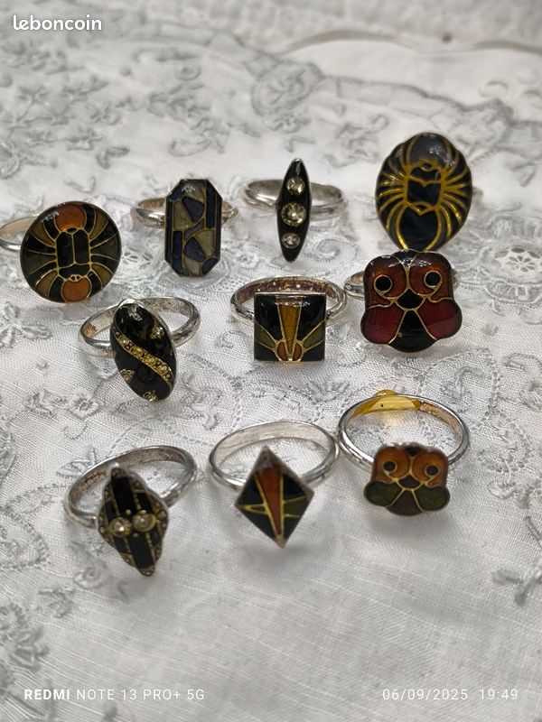 Lot de 10 bagues art déco (image 1)
