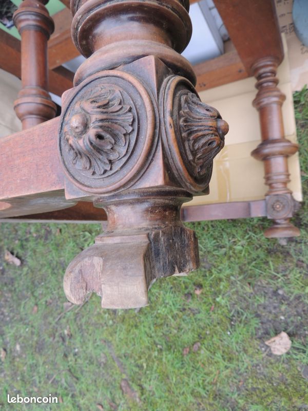 Table ancienne (image 3)