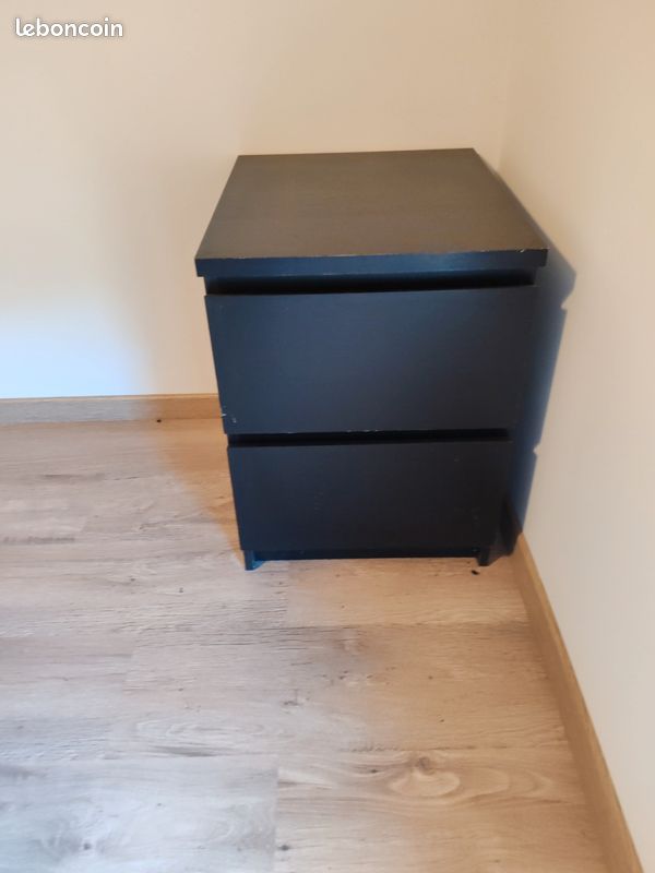 Table de nuit malm ikea (image 1)