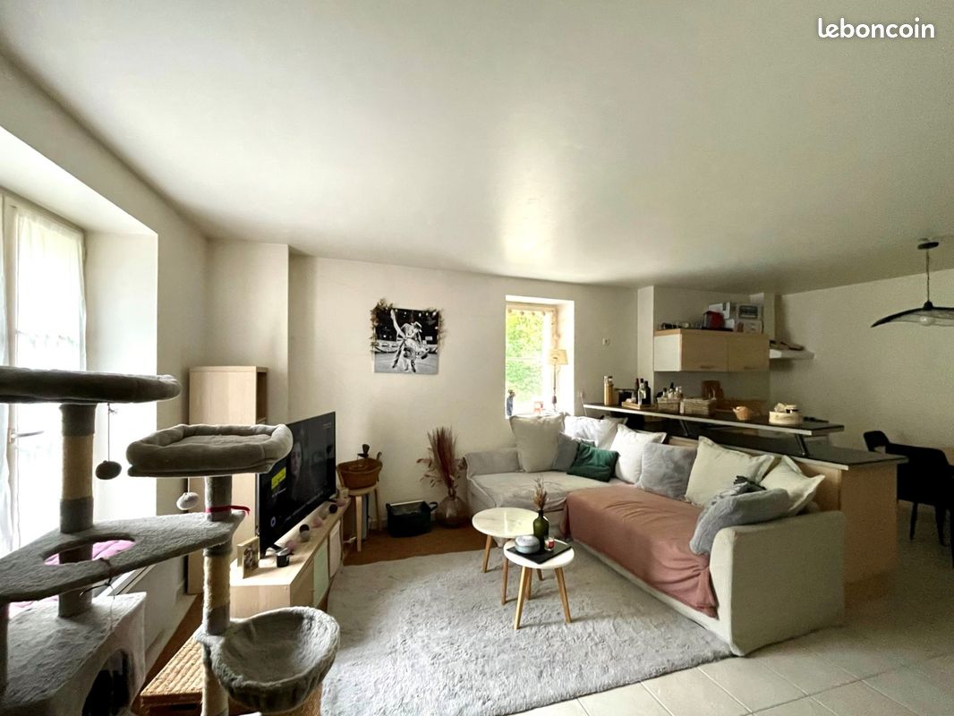 Appartement 2 pièces 53 m² · à Senlis · 53 m² · 832 €/mois