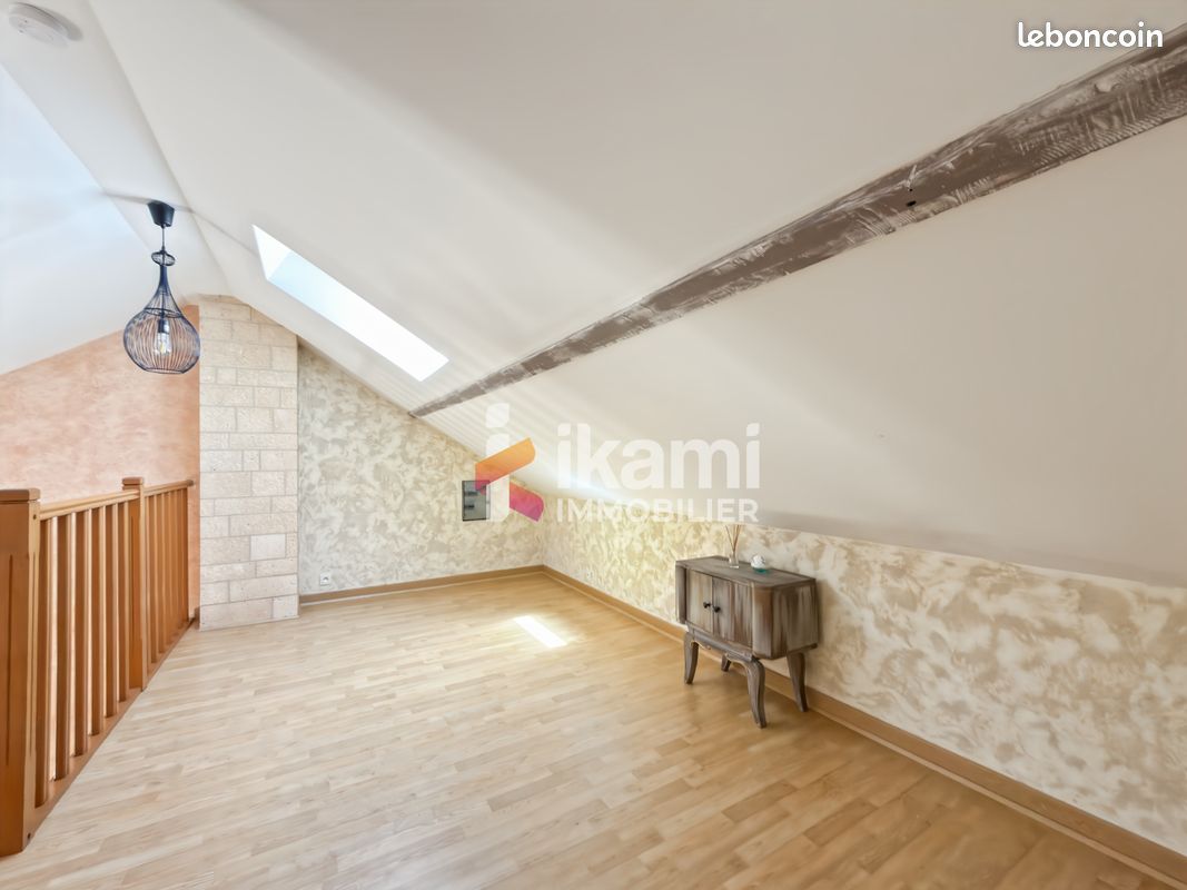 Propriété 7 pièces 102 m² (image 15)