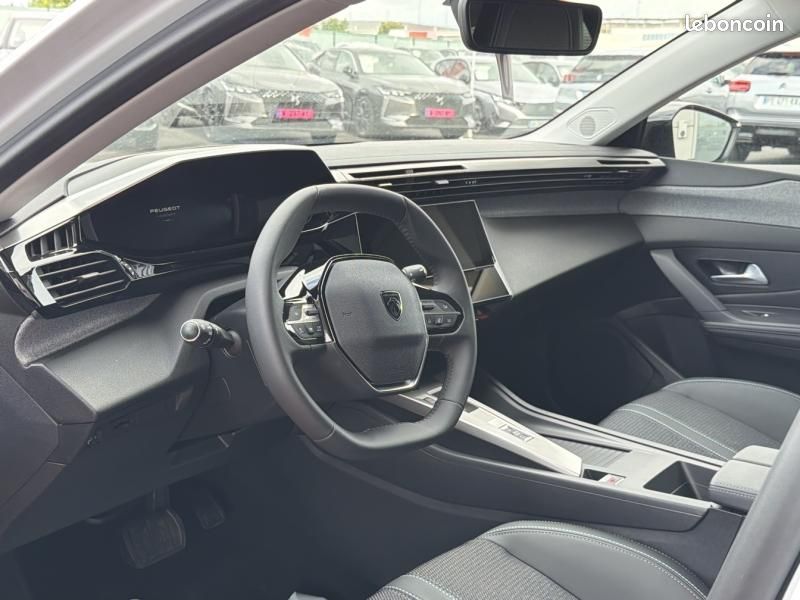 Peugeot 308 1.2 Hybrid 145ch Allure e-DCS6 (image 9)