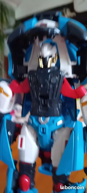 Transformer (image 4)