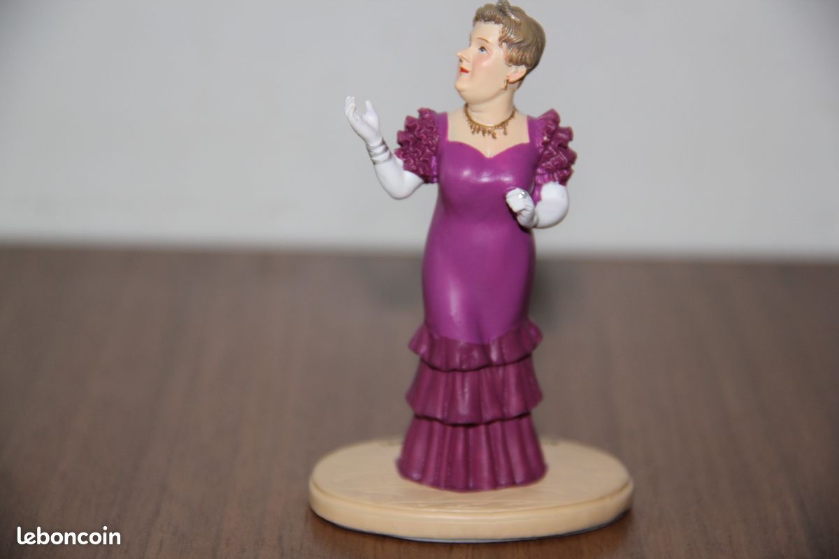 Figurine La CASTAFIORE (image 1)