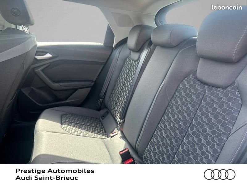 Audi A1 Sportback 25 TFSI 95ch Design S tronic 7 (image 8)