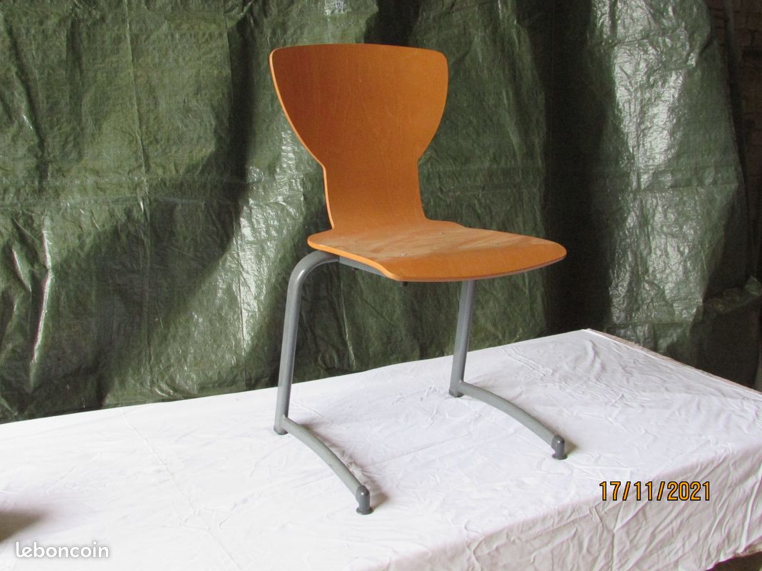 Chaise (image 1)