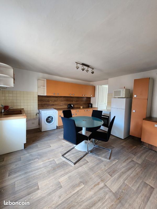 Appartement 2 pièces 40 m² · à Cours · 40 m² · 420 €/mois
