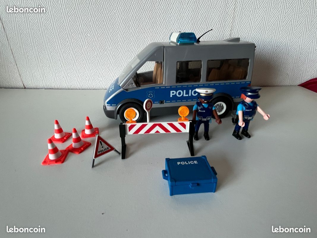 Playmobil divers lots en lien avec la police (image 2)