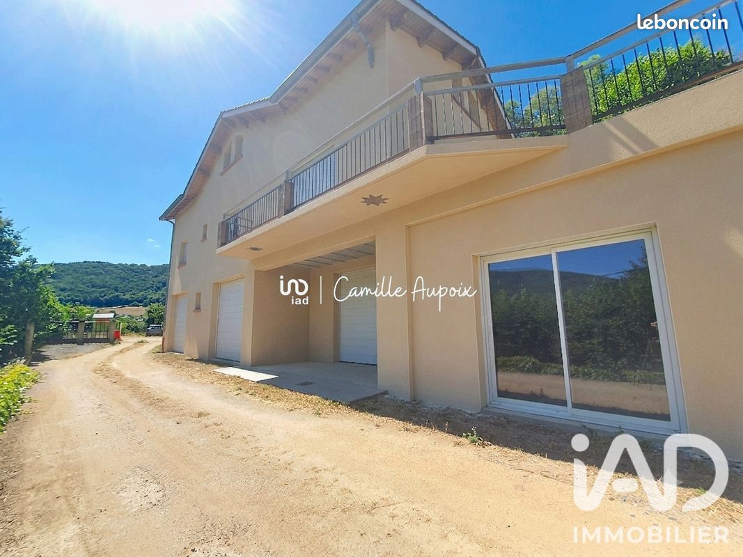 Maison 8 pièces 303 m² · à Ancy · 303 m² · 335 000 €