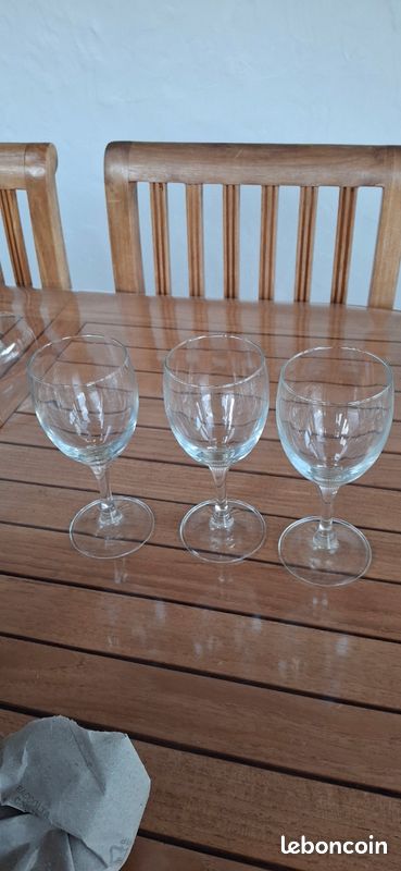 3 verres à pied - Arts de la table