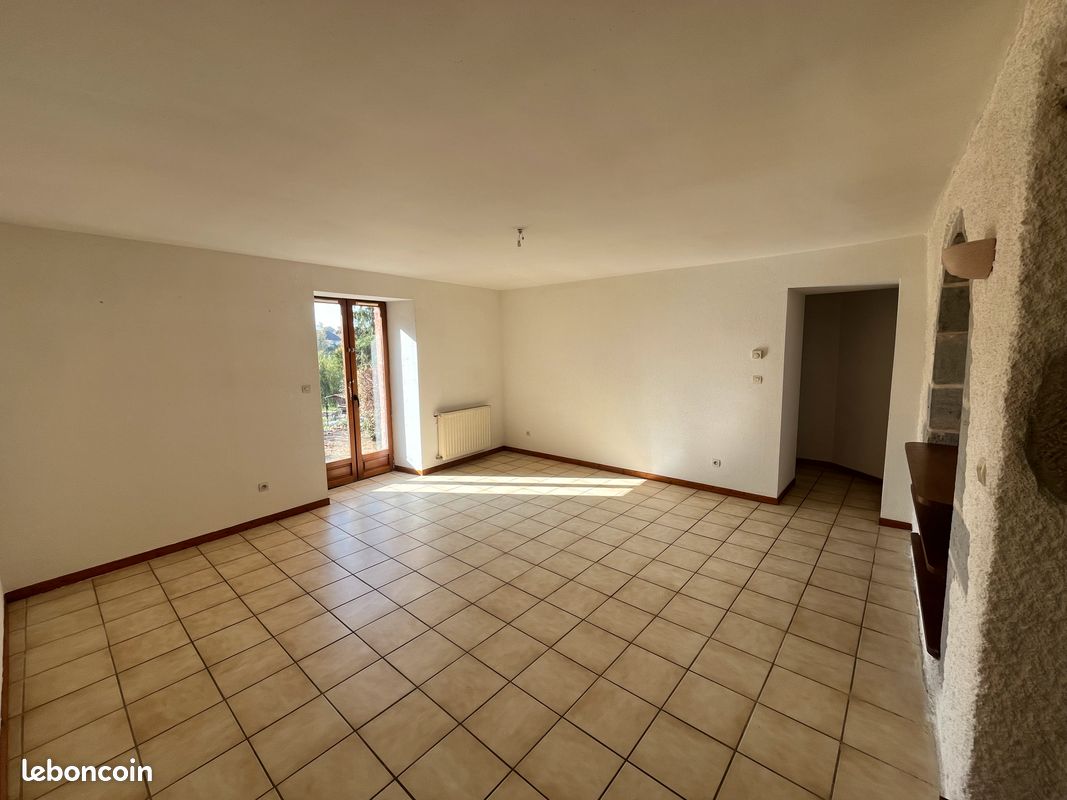 Appartement 3 pièces 75 m² · à Nancray · 75 m² · 580 €/mois
