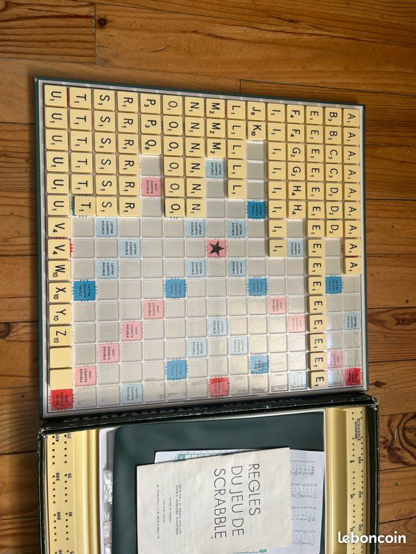 Scrabble Deluxe édition Spéciale – Jeu Complet Par Spear – Parfait Pour Les Soirées Jeux !