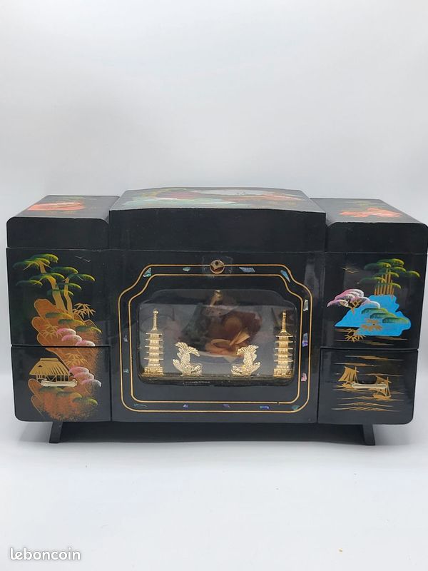 Xi coffret à bijoux musical japonais vintage laqué noir décor asiatique a restaurer (image 2)