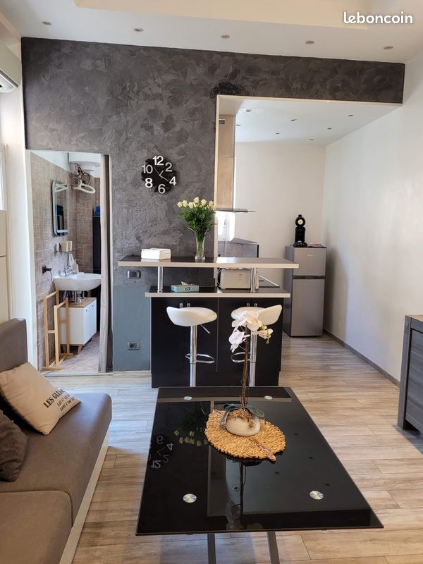 Appartement 1 pièce 22 m² · à Cannes · 22 m² · 690 €