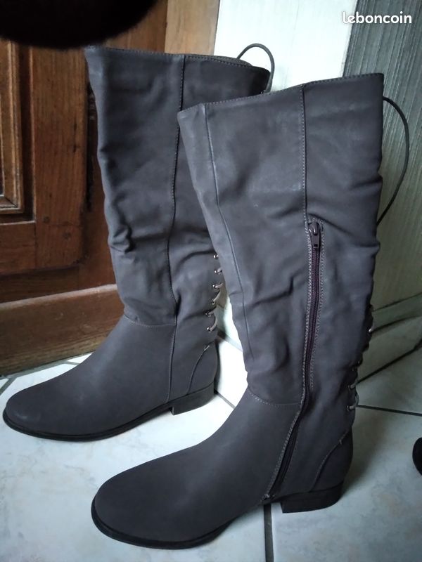 Bottes femmes neuves grises en cuir (image 3)