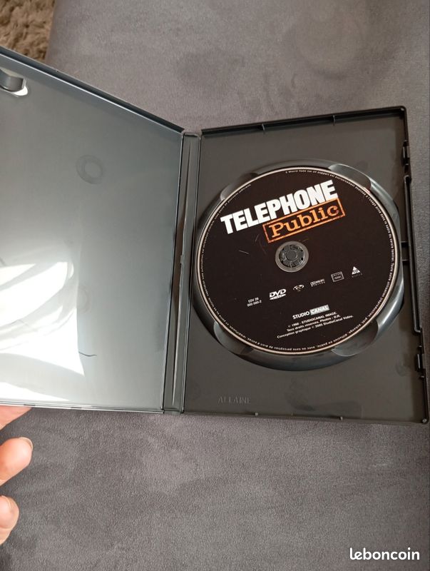 DVD Téléphone public (image 3)