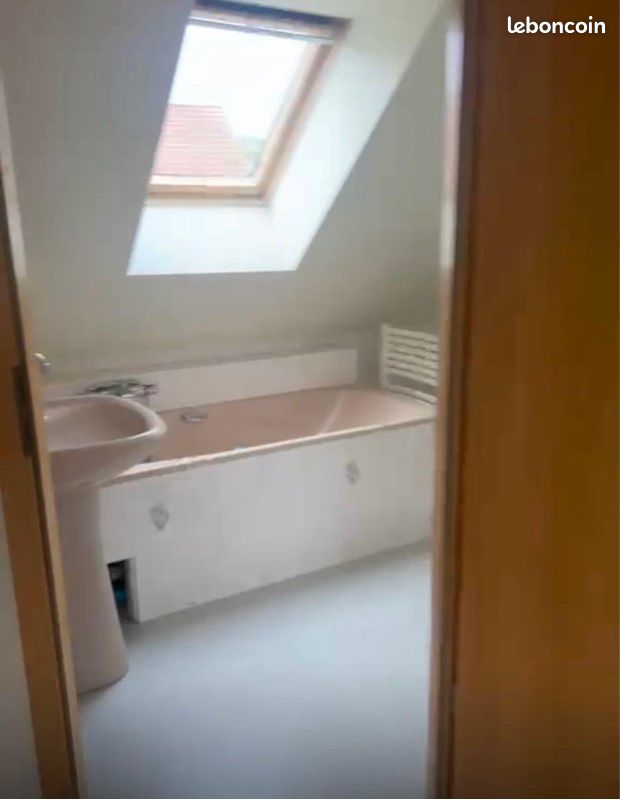 Chambre étudiant meublée / colocation (image 3)