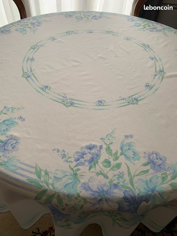 Nappe fleurie + 8 serviettes assorties (image 2)