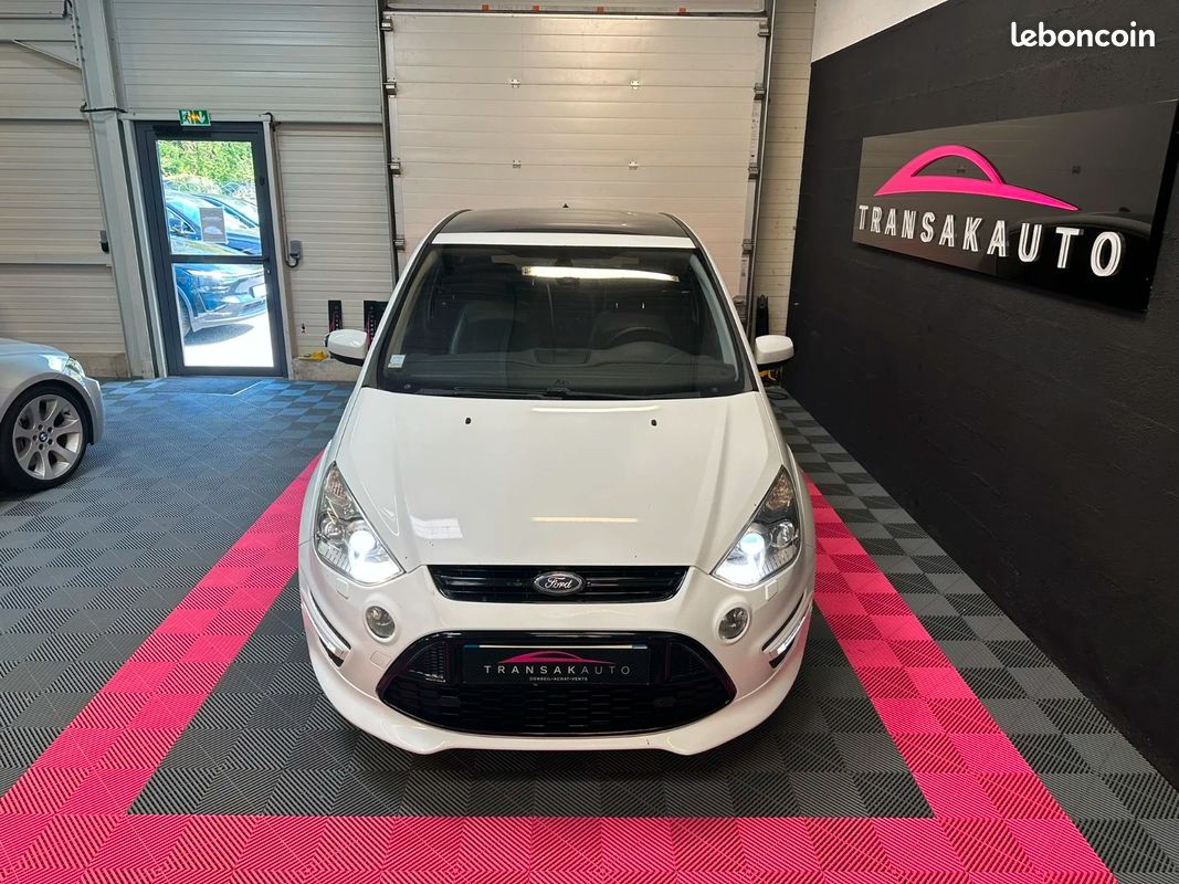 FORD S-MAX 2.0 TDCi 163 ch Sport Platinium - TOIT PANORAMIQUE / EMBRAYAGE DISTRIBUTION OK / CARDANS NEUF (image 9)