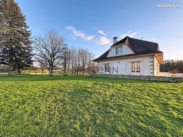 Maison 10 pièces 223 m²