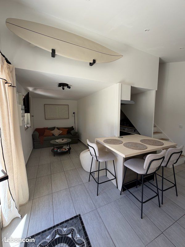 Appartement 2 pièces 30 m² · à La Motte · 30 m² · 900 €
