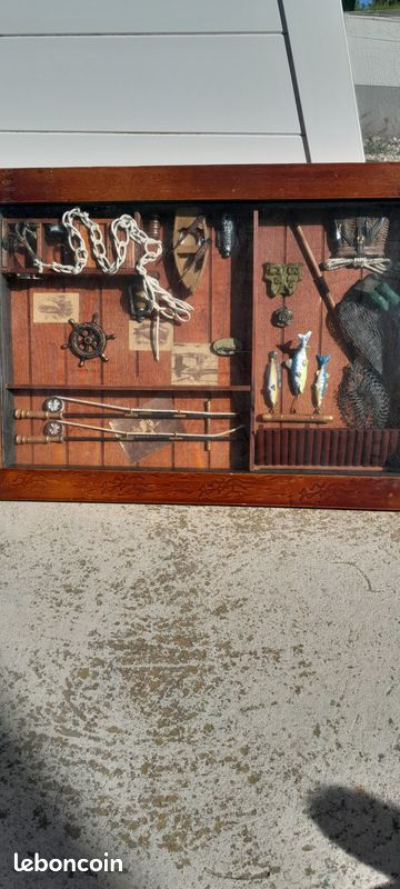 Tableau vitrine de peche (image 1)