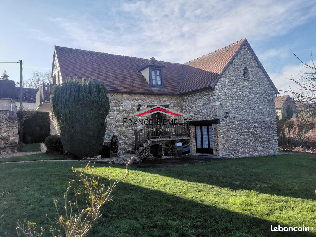 Maison 6 pièces 167 m² · à Gisors · 167 m² · 382 000 €