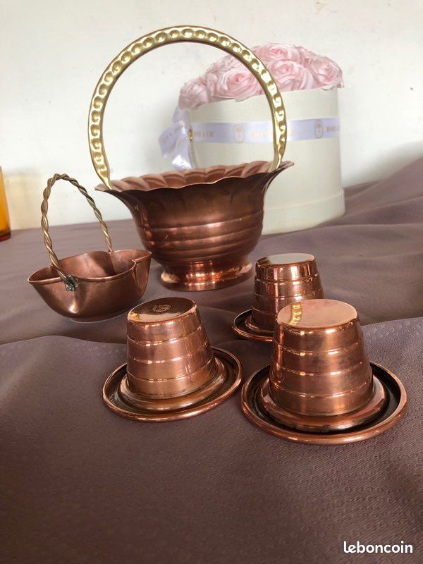 Joli Panier Ancien En Cuivre à Anse Torsadée – Manufrance – Décoratif Ou Bougeoir