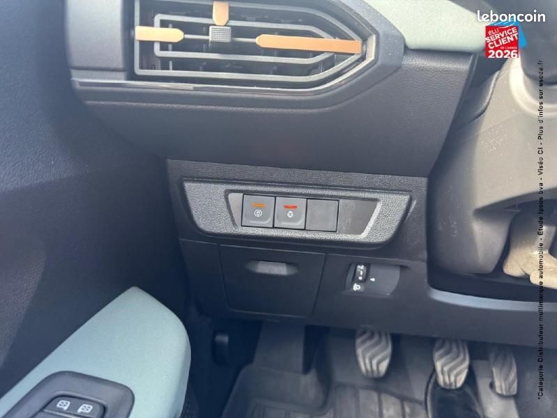 Dacia Sandero 1.0 TCe 110ch Stepway Extreme -25 (image 26)