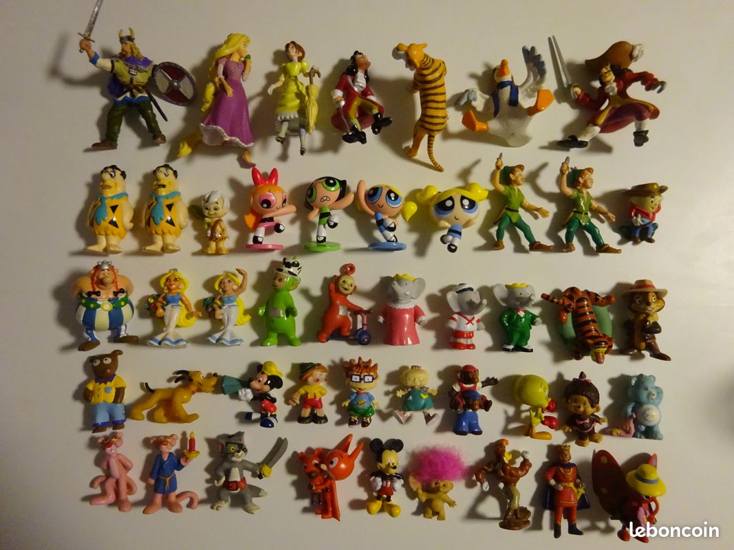 006 Figurine lot de pvc Astérix Disney pierre a feu Babar Kiki Schleich Bully Plastoy (image 1)