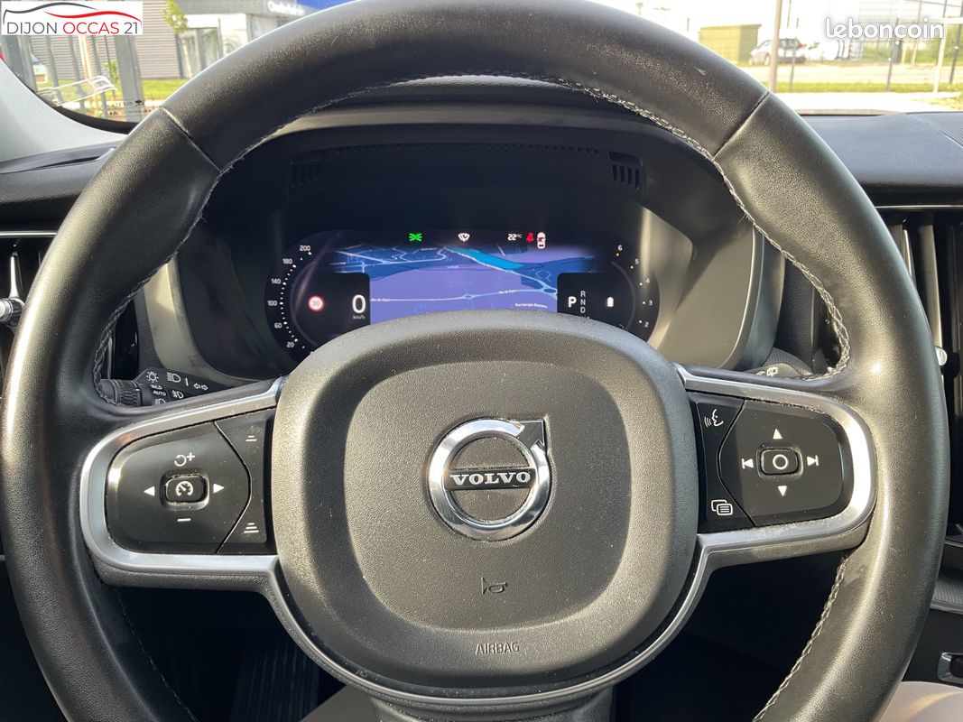 VOLVO XC60 B4 (Diesel) 197 ch Geartronic 8 R-Design (image 26)