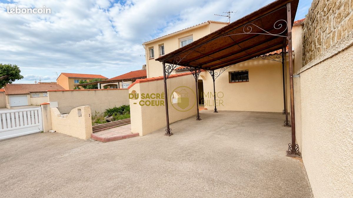 Maison 5 pièces 118 m² · à Canohès · 118 m² · 220 000 €