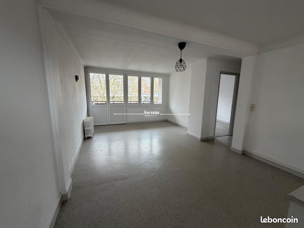Appartement 3 pièces 61 m² · à Lille · 61 m² · 935 €