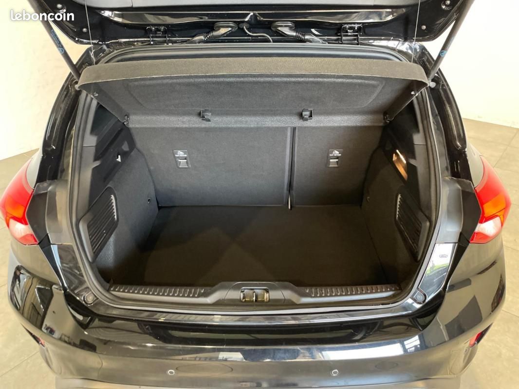 Ford Focus 1.0 EcoBoost 125 S&S ST Line (image 5)