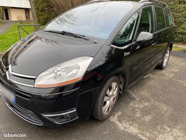 Annonces de Voiture Citroen C4 Picasso 7 Places Diesel occasion mises