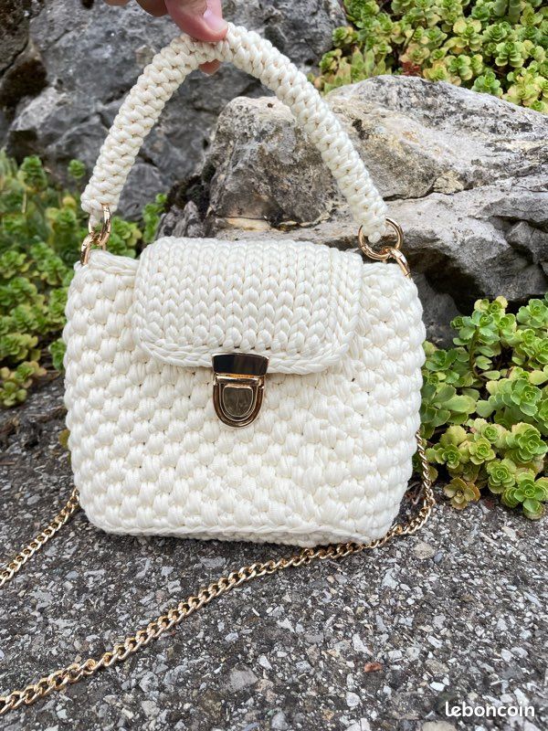 Sac en crochet fait main (image 2)