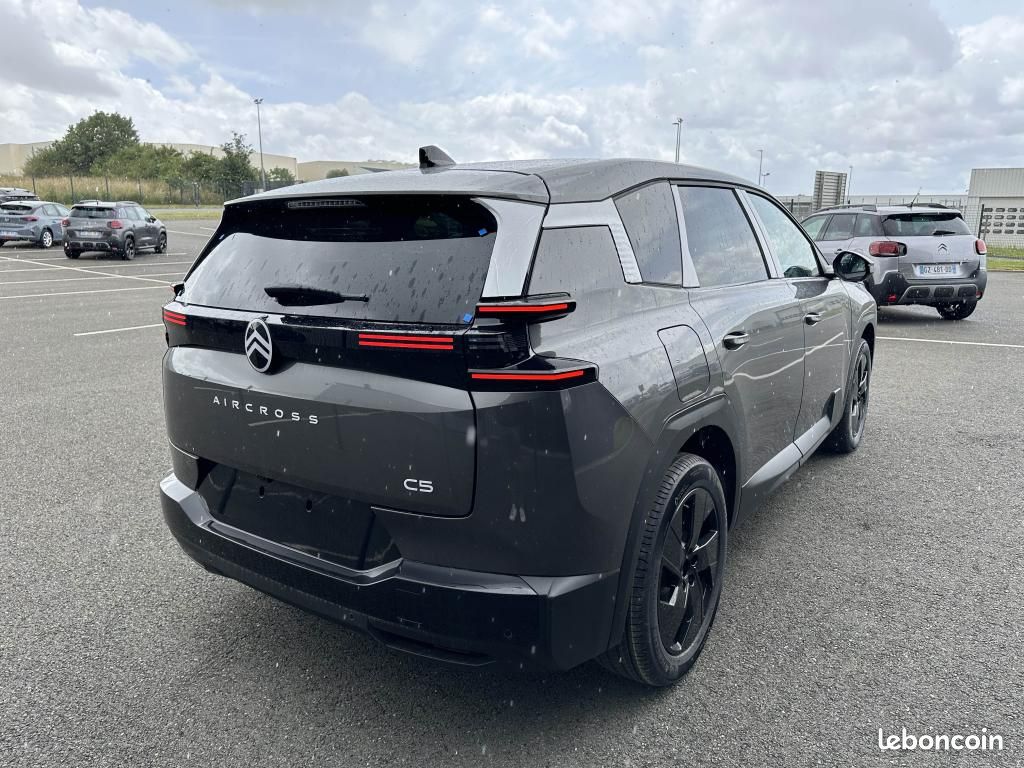 CITROEN C5 AIRCROSS C5 Aircross 1.2i Hybride - 145 S&S - Max + TOIT OUVRANT (image 5)