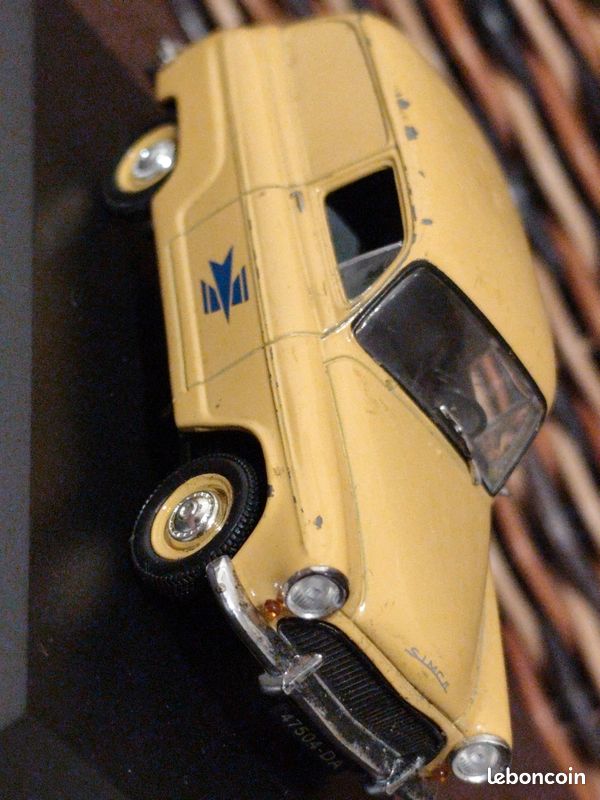 Voiture la poste (image 6)