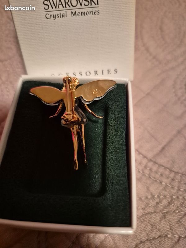 Broche swaroski (image 1)