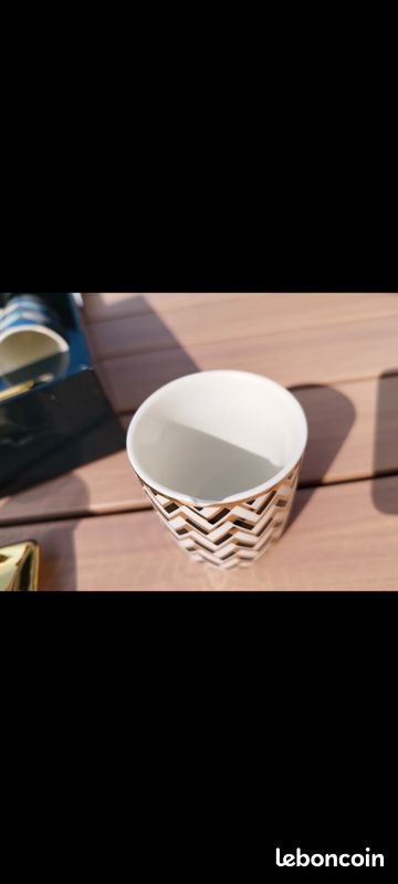 Lot de tasses (image 3)