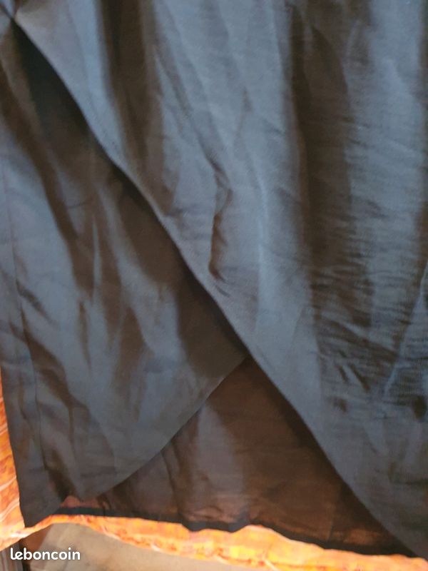 Robe marque 1060 taille 42 (image 8)
