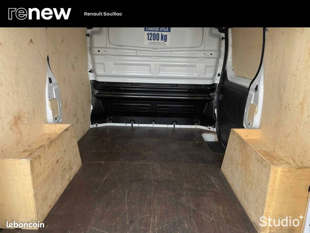 Renault trafic fg blue dci 130 l1h1 3t gsr2 advance (image 9)