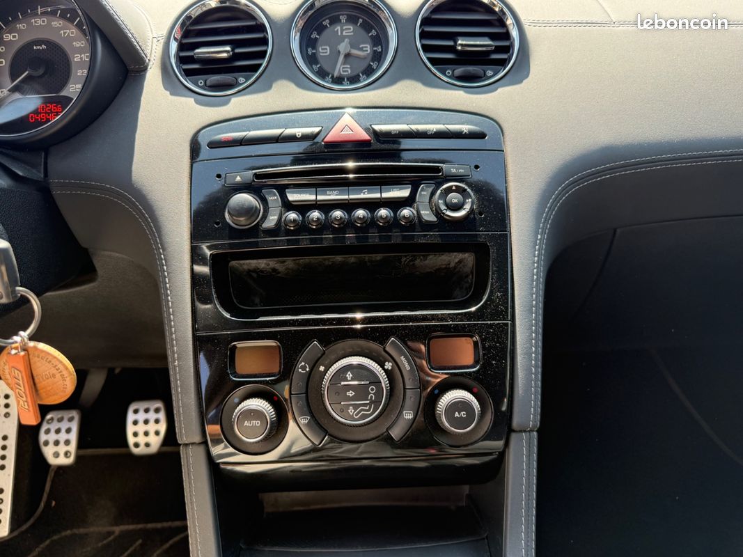 Peugeot rcz 1.6 thp 200ch (image 7)
