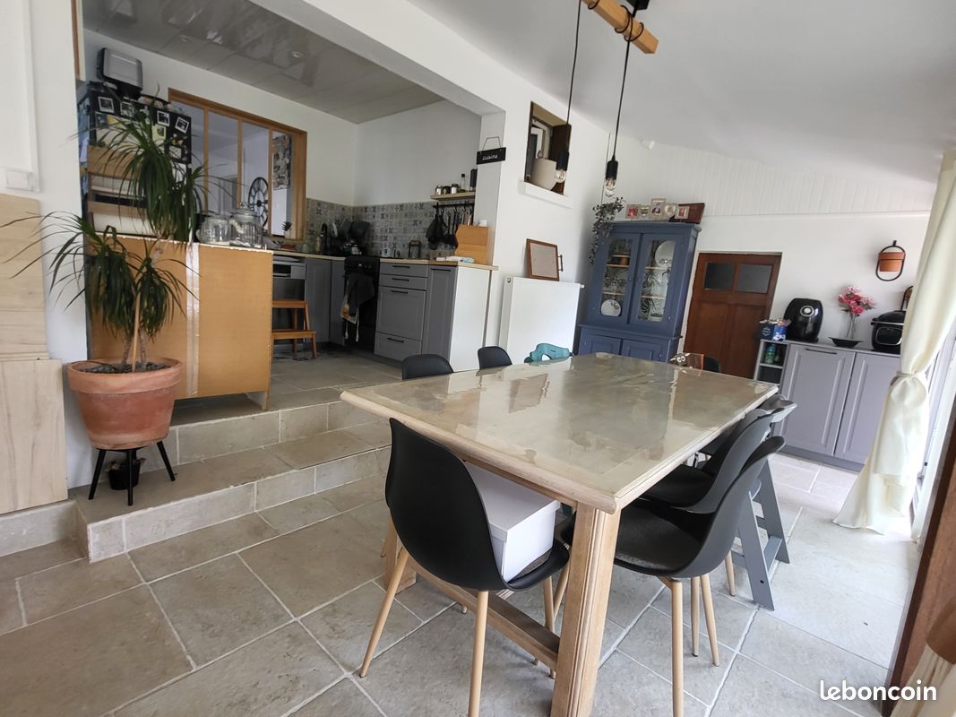 Maison 5 pièces 110 m² · à Oloron-Sainte-Marie · 110 m² · 220 000 €